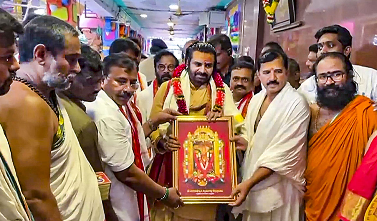 Pawan Kalyan slams Prakash Raj, says ‘secularism is not one-way affair’