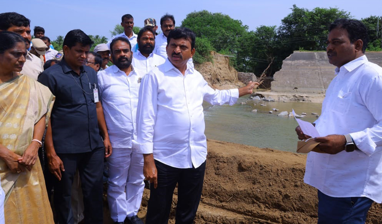 Govt plans disaster response training to 800 police personnel: Ponguleti