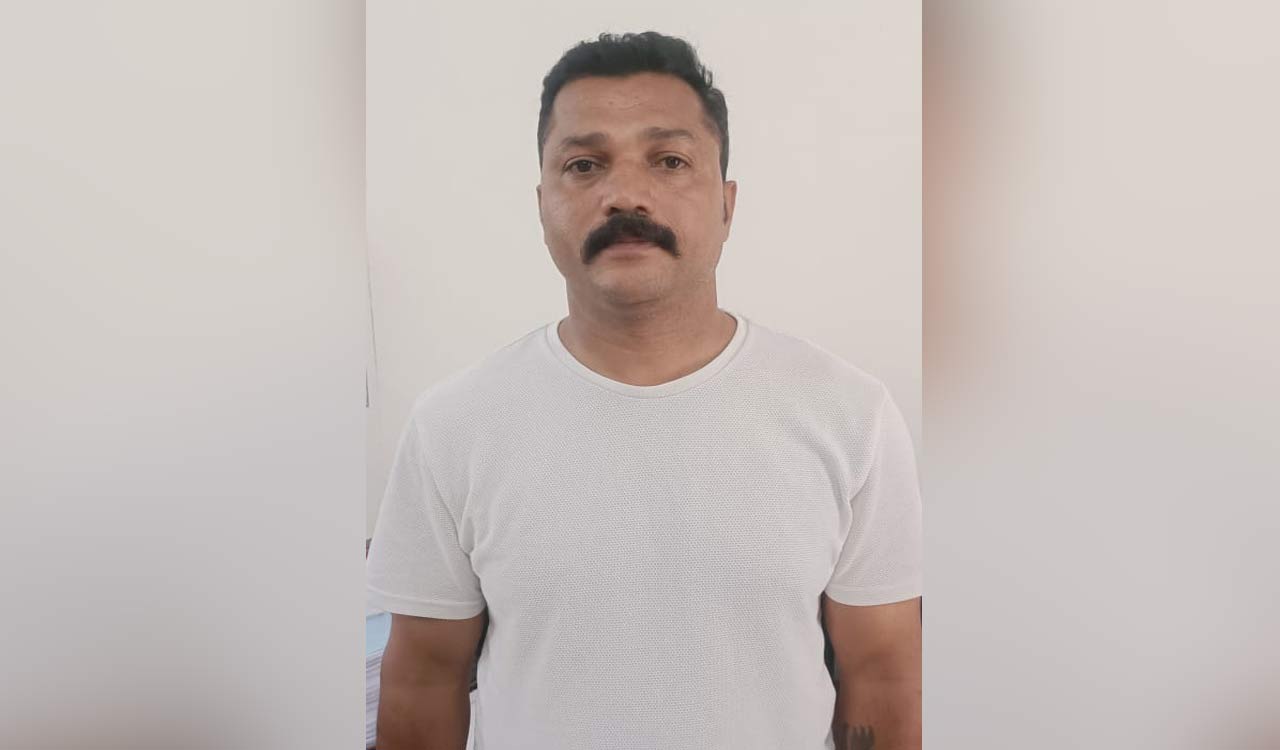 Self-proclaimed reporter held on charges of extortion in HYDRAA’s name