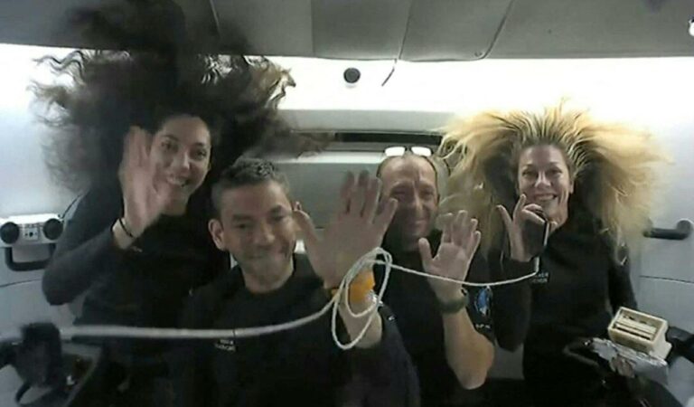 SpaceX spacewalkers