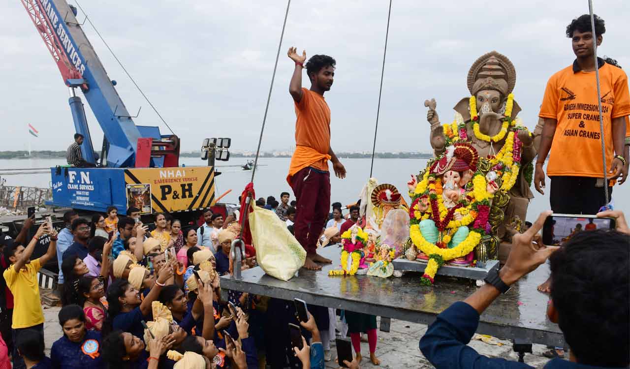 Telangana DGP, Hyderabad, Rachakonda Police Commissioners inspect Ganesh procession route