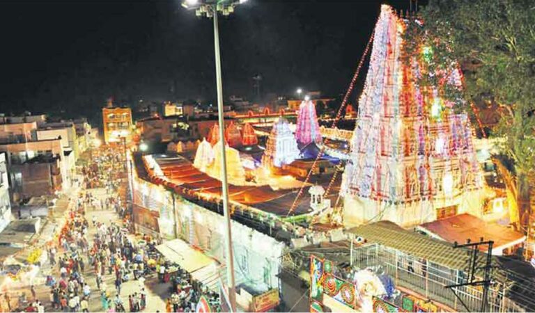 Vemulawada Temple receives Rs 6.87 crore revenue in 'Shravanamasam'