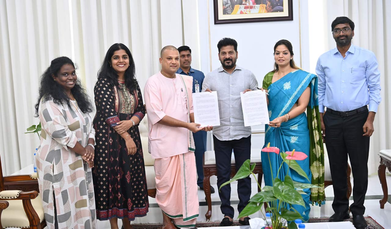 Breakfast scheme for students in Kodangal through Viatris CSR contribution