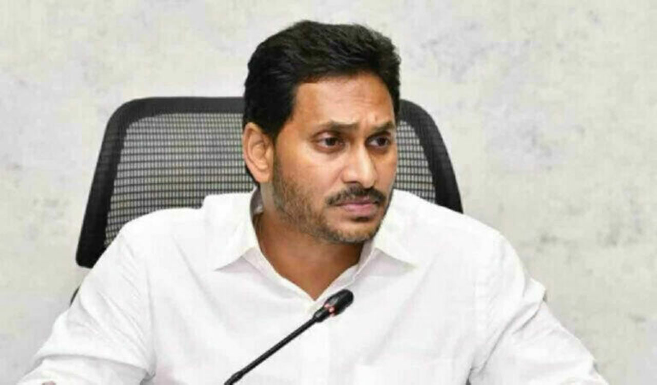 Hyderabad: Advocate files complaint against former AP CM