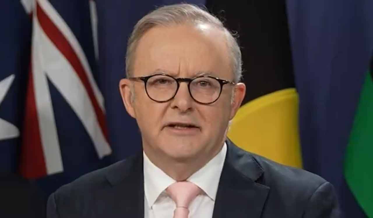 Australia to ban children from social media