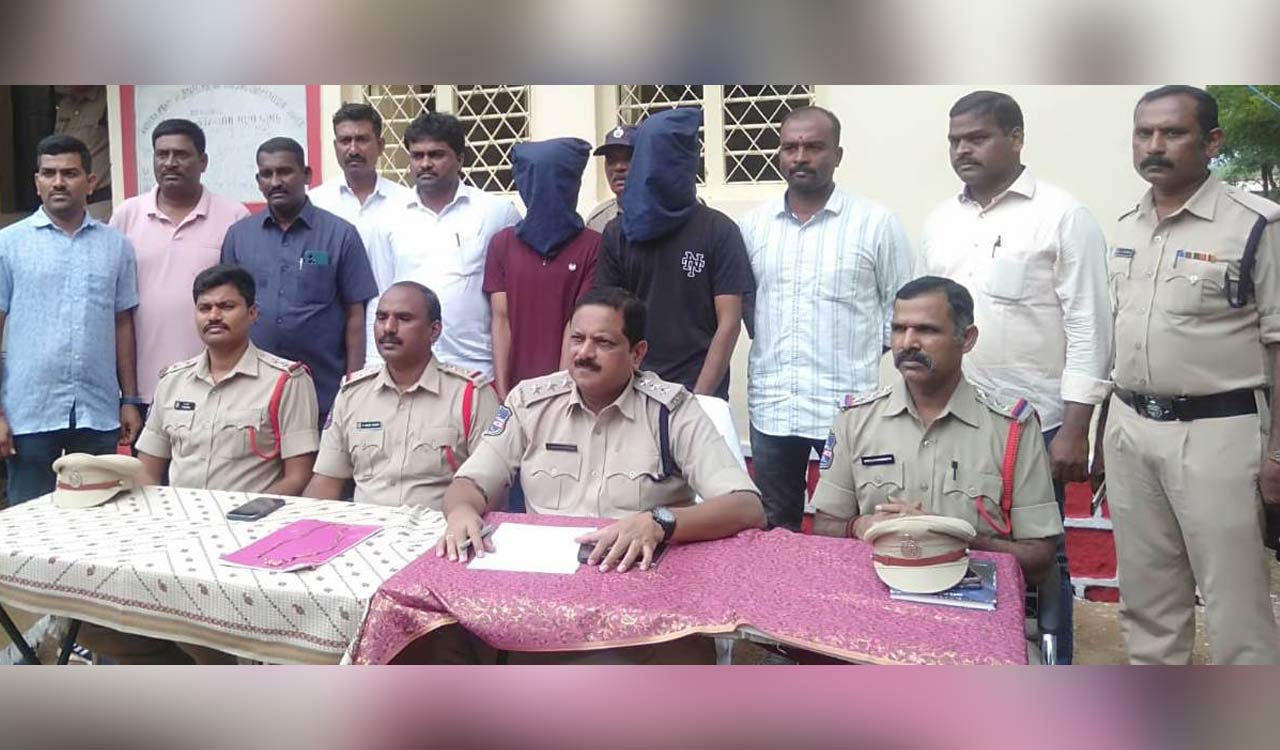Two youth from Bidar nabbed in Sangareddy for chain snatching