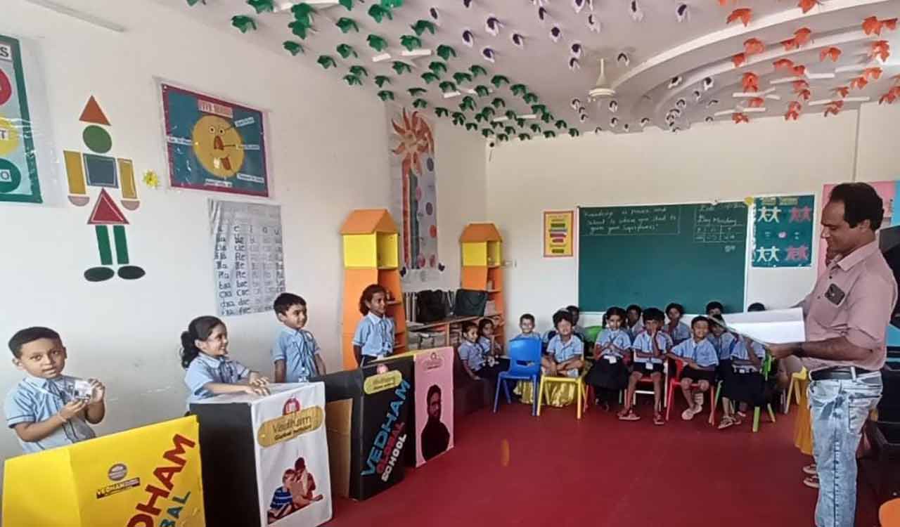 Nirmal: Vedham Global School host quiz competition for pre-primary students