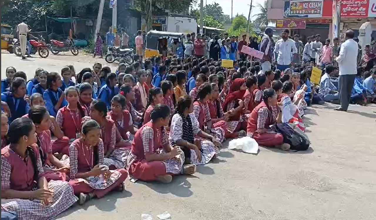 Students from Telangana model school take to streets for teachers in Asifabad