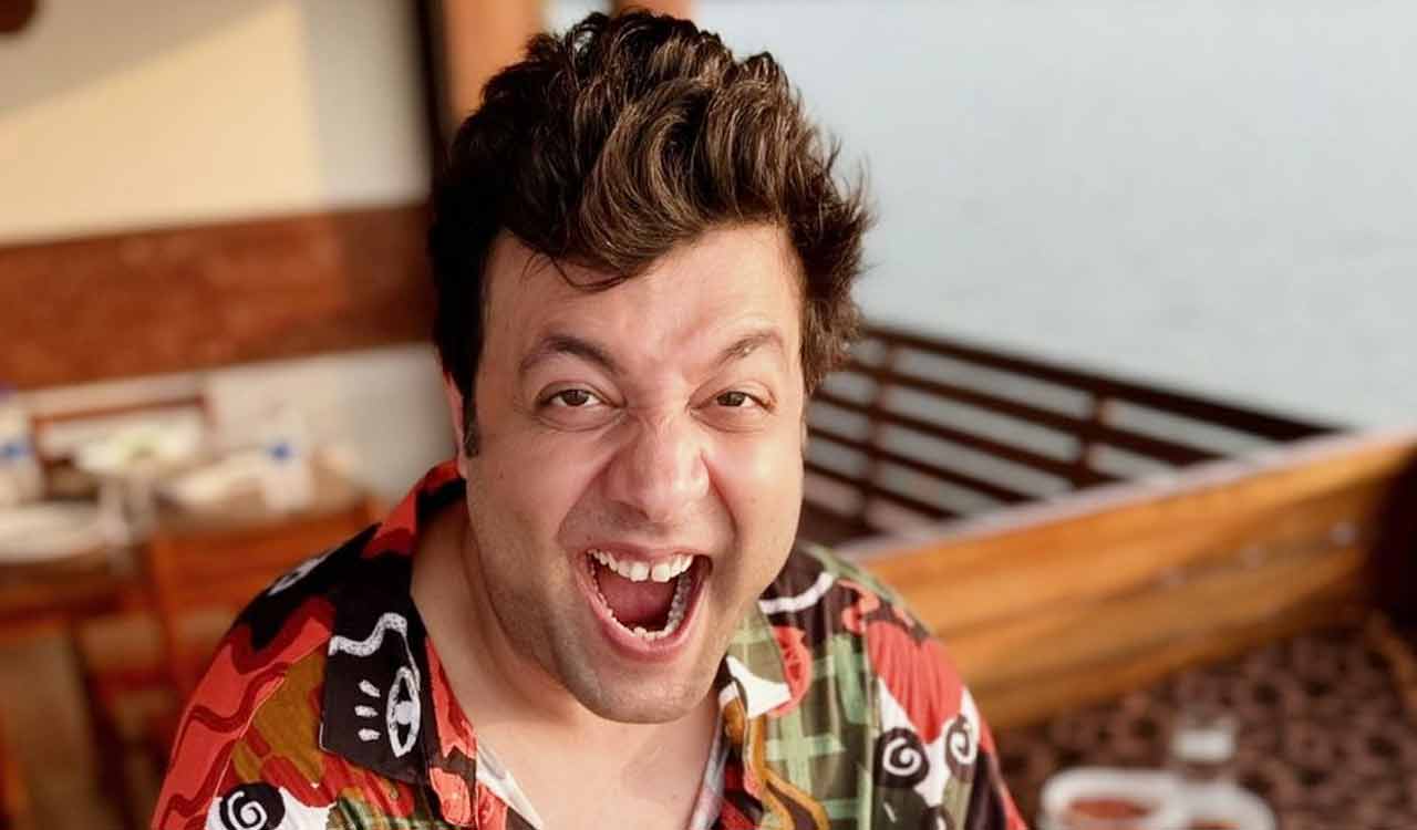 Varun Sharma shows how he reacts when there’s ‘chole bhature’ for lunch