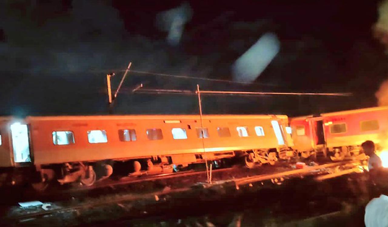 First train passes through Kavaraipettai station, as Southern Railway clears line