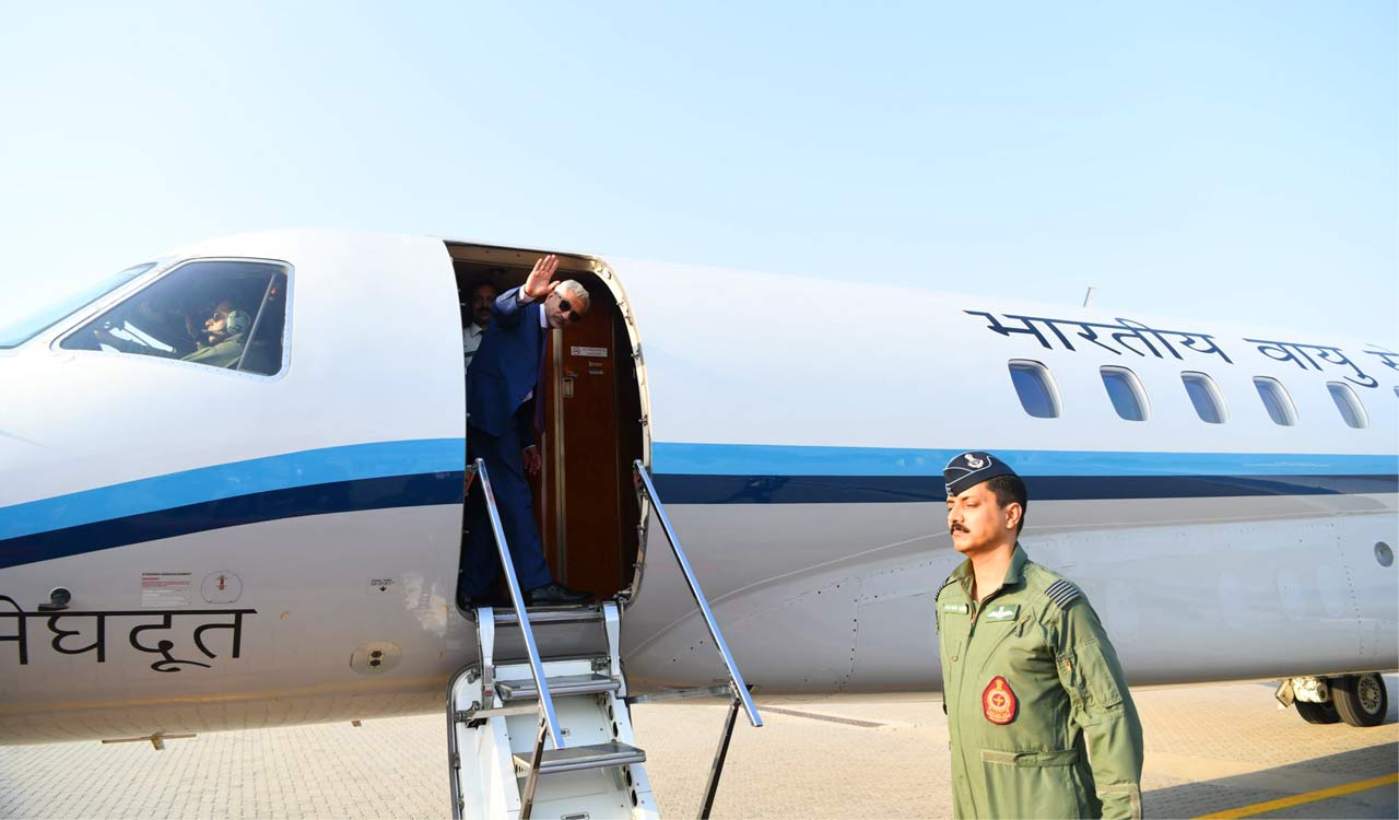 EAM S. Jaishankar thanks Pakistan PM, FM for hospitality after SCO meeting