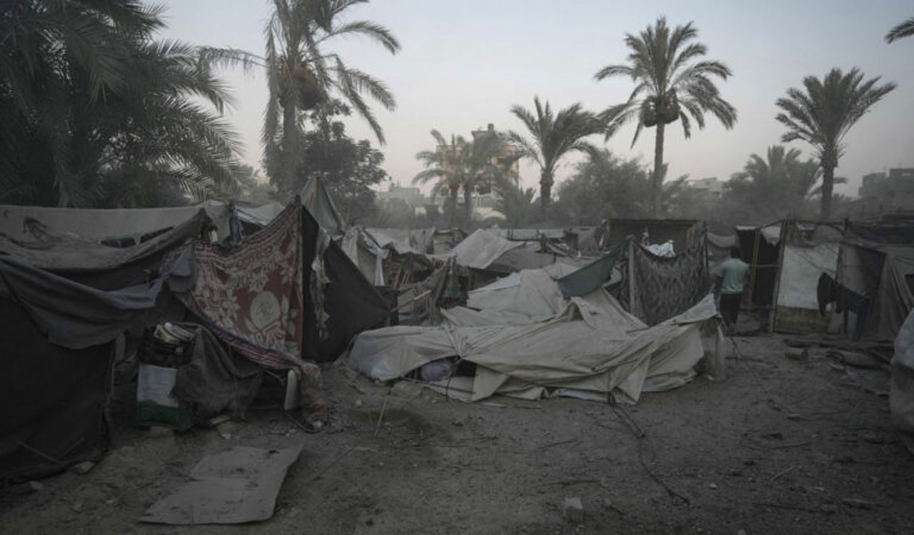 22 people, including 11 women, killed in Israeli strikes on northern Gaza