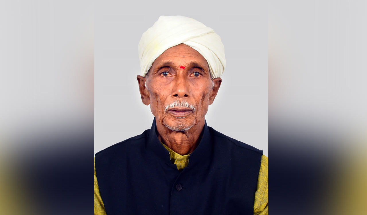 Kanaka Raju – The first ever Adivasi Padma Shri-Telangana Today