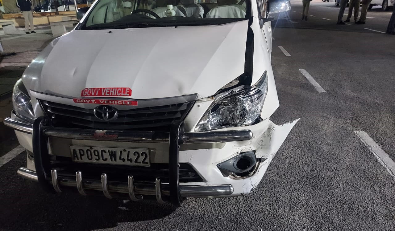 Haryana Guv Dattratreya’s convoy collides at RGI airport, no injuries reported