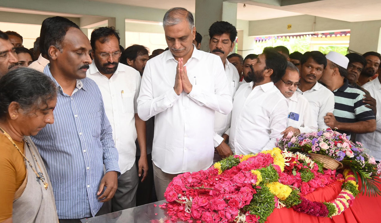 Harish Rao pays tribute to human rights activist Prof Saibaba