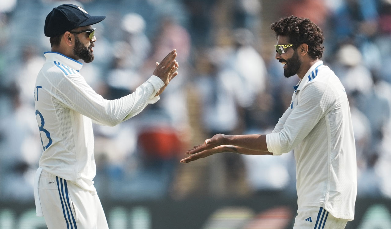 Pune Test: NZ bowled out for 255, India to chase mammoth 359 target