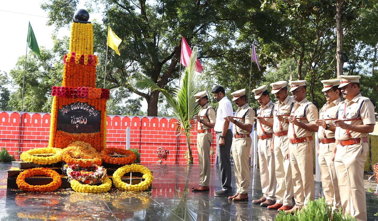 Martyrs remembered on Police Commemoration Day in Khammam, Kothagudem