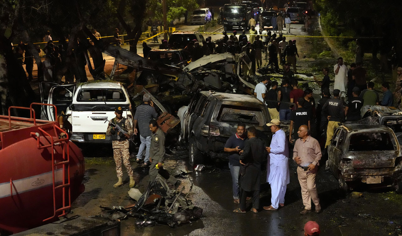 Two Chinese workers killed in explosion outside Karachi Airport