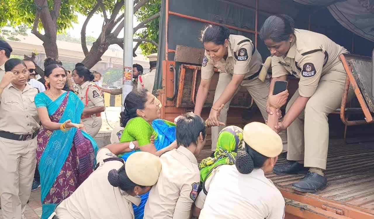 Protest by families of police personnel spreads to Hyderabad