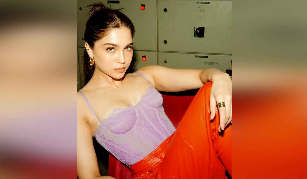 Sharvari credits films ‘Munjya’, ‘Maharaj’, ‘Vedaa’ for empowering her acting journey