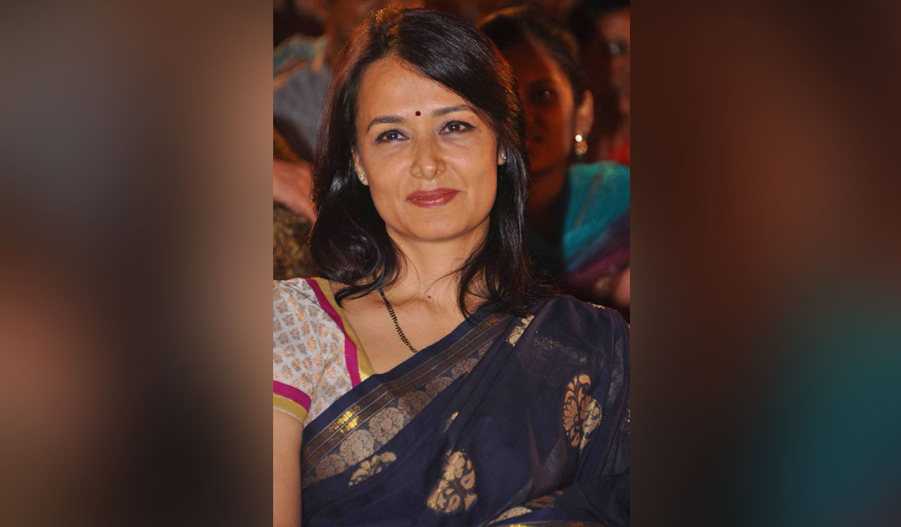 Amala Akkineni urges Rahul Gandhi to restrain Congress leaders