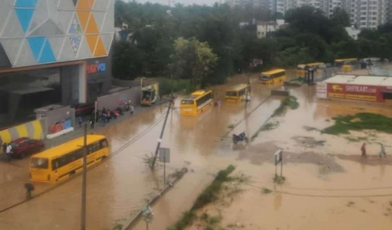 Bengaluru continues to witness incessant rains; Disaster response force personnel deployed