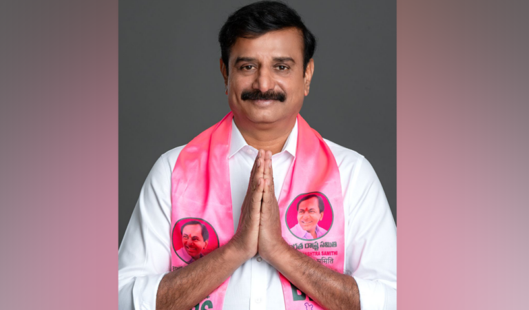 Telangana: Congress workers pelt eggs, tomatoes on Dubbak MLA's vehicle