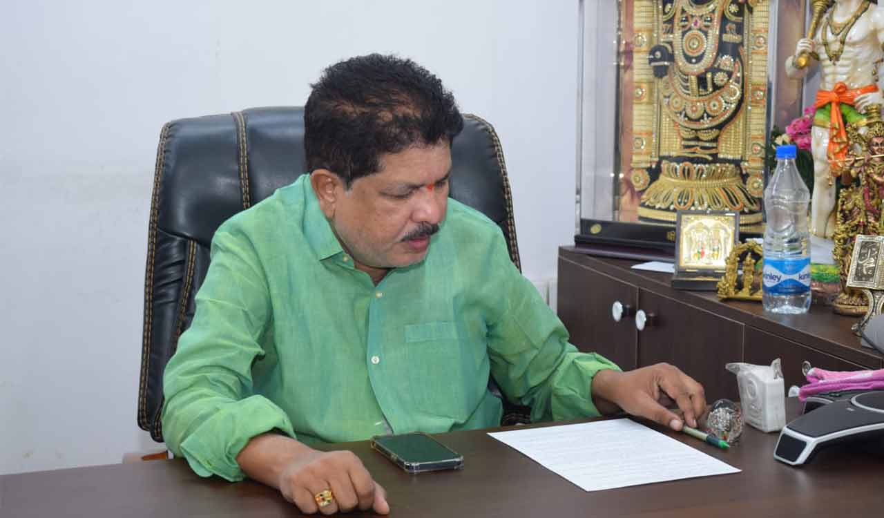 Kukatpally MLA warns against demolitions, without holding consultations with stakeholders