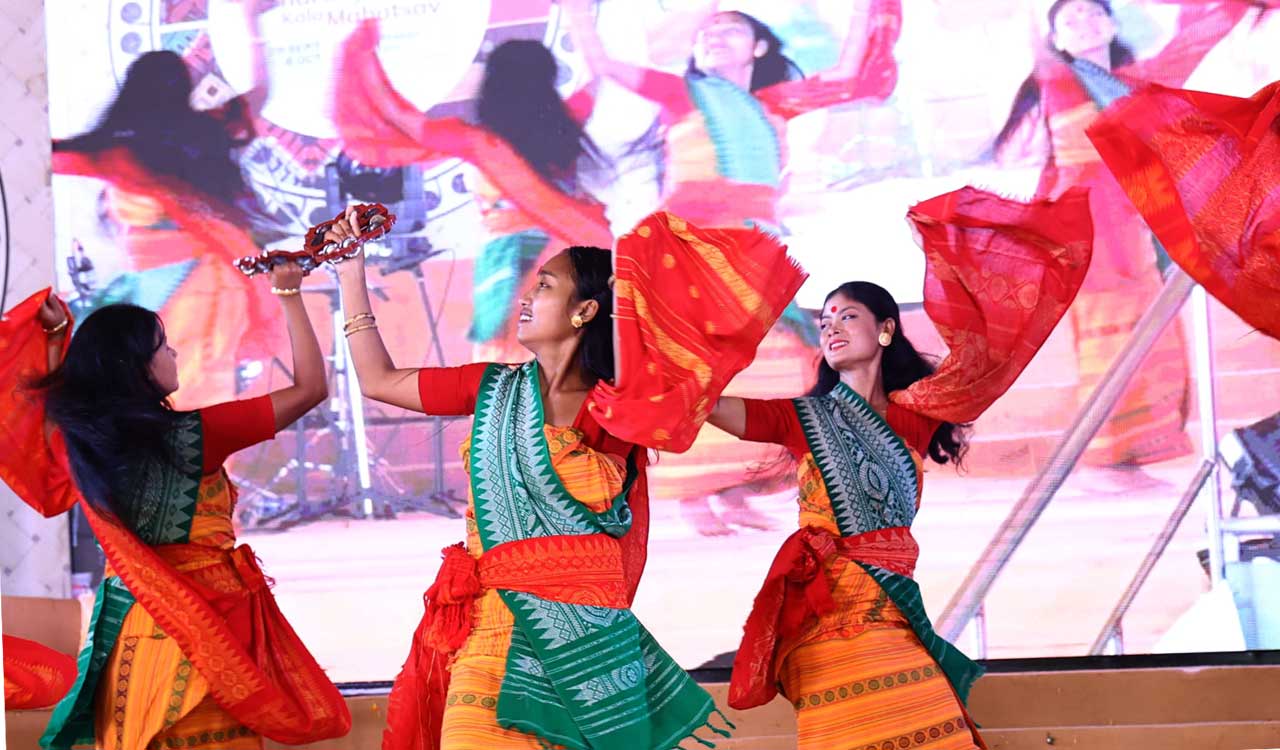 Northeast culture enthralls at Bharatiya Kala Mahotsav held in Rashtrapati Nilayam
