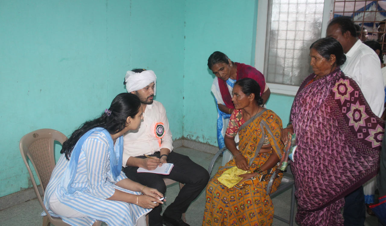 Police organise medical camp for tribals in Adilabad