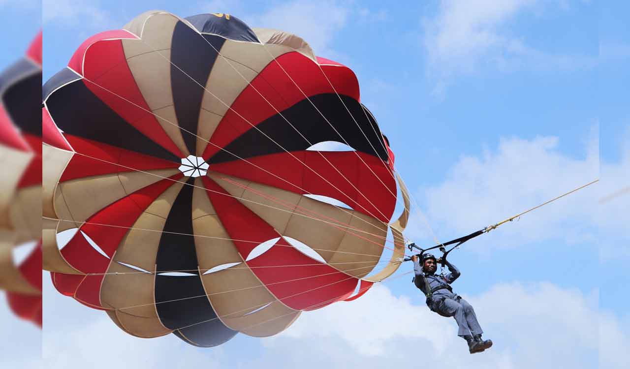 Secunderabad NCC cadets participate in Parasailing training camp