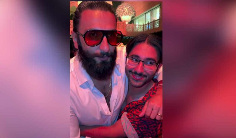 The clip quickly captured the attention of fans, as it highlighted a playful exchange between the two stars.