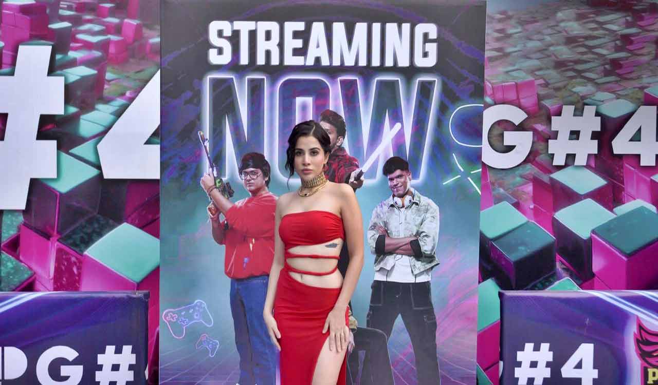 Uorfi Javed joins ‘Playground S4’ as a mentor