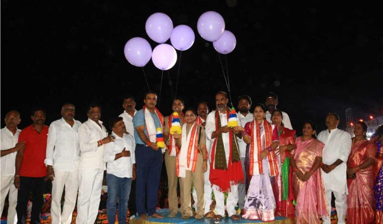 Union Minister of State for Home, Bandi Sanjay Kumar, local MLA Adi Srinivas, municipal chairperson Ramathirdapu Madhavi and others took part in celebrations.