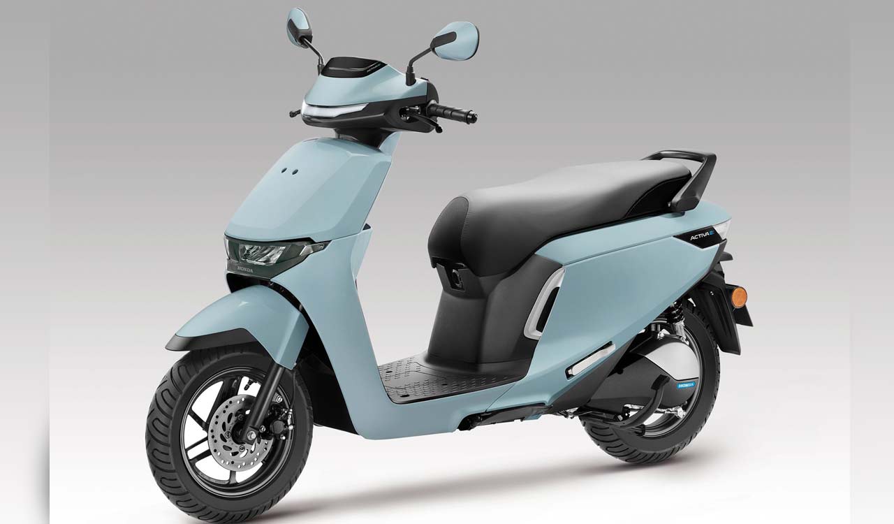 Honda unveils ACTIVA e: and QC1 electric scooters, bookings start from Jan 1