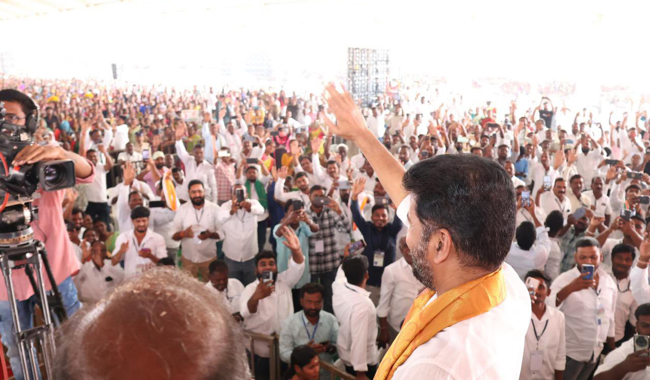 Congress draws flak for closing private schools during CM Revanth’s Vemulawada visit