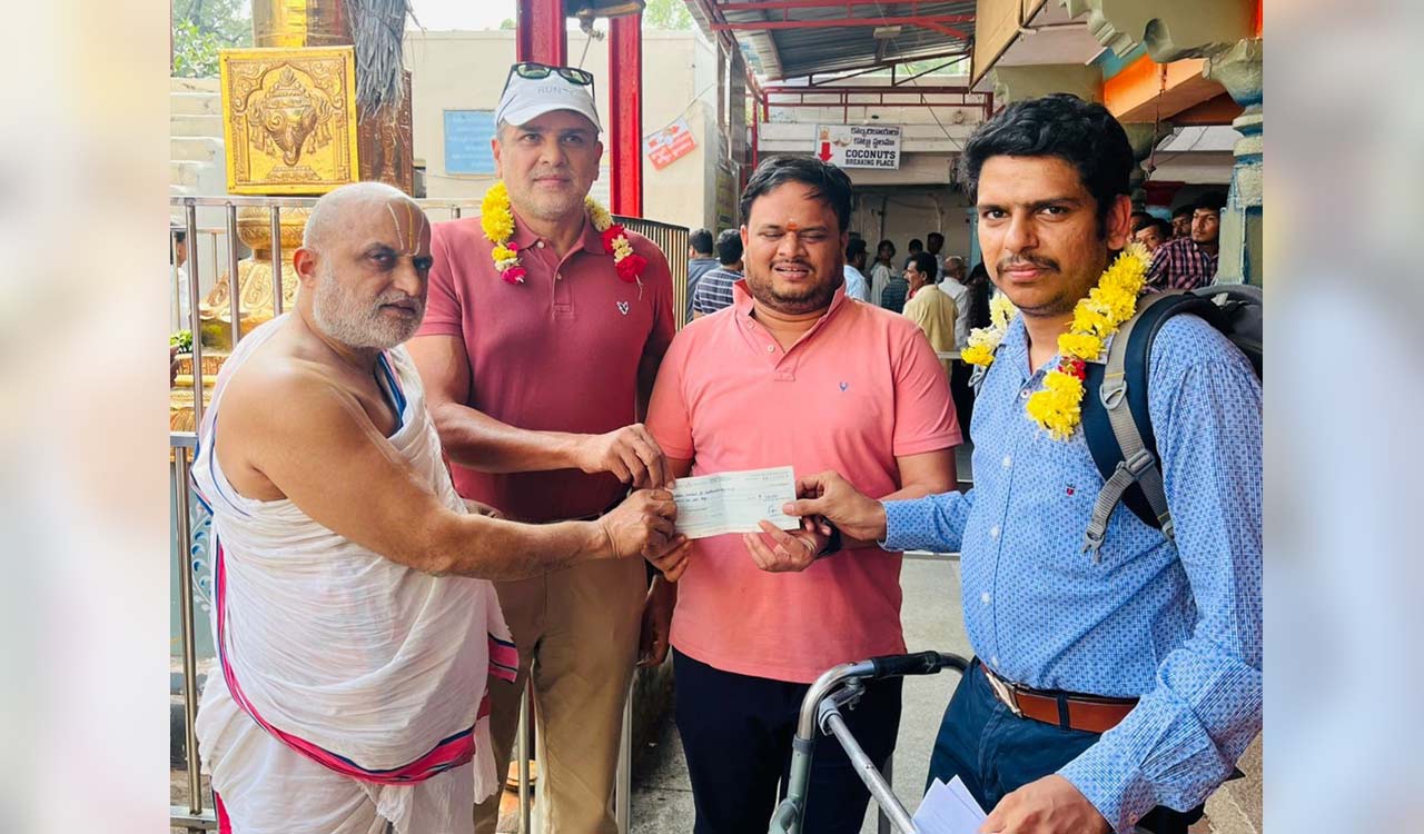 Chilkur Balaji chief priest helps youngster in distress