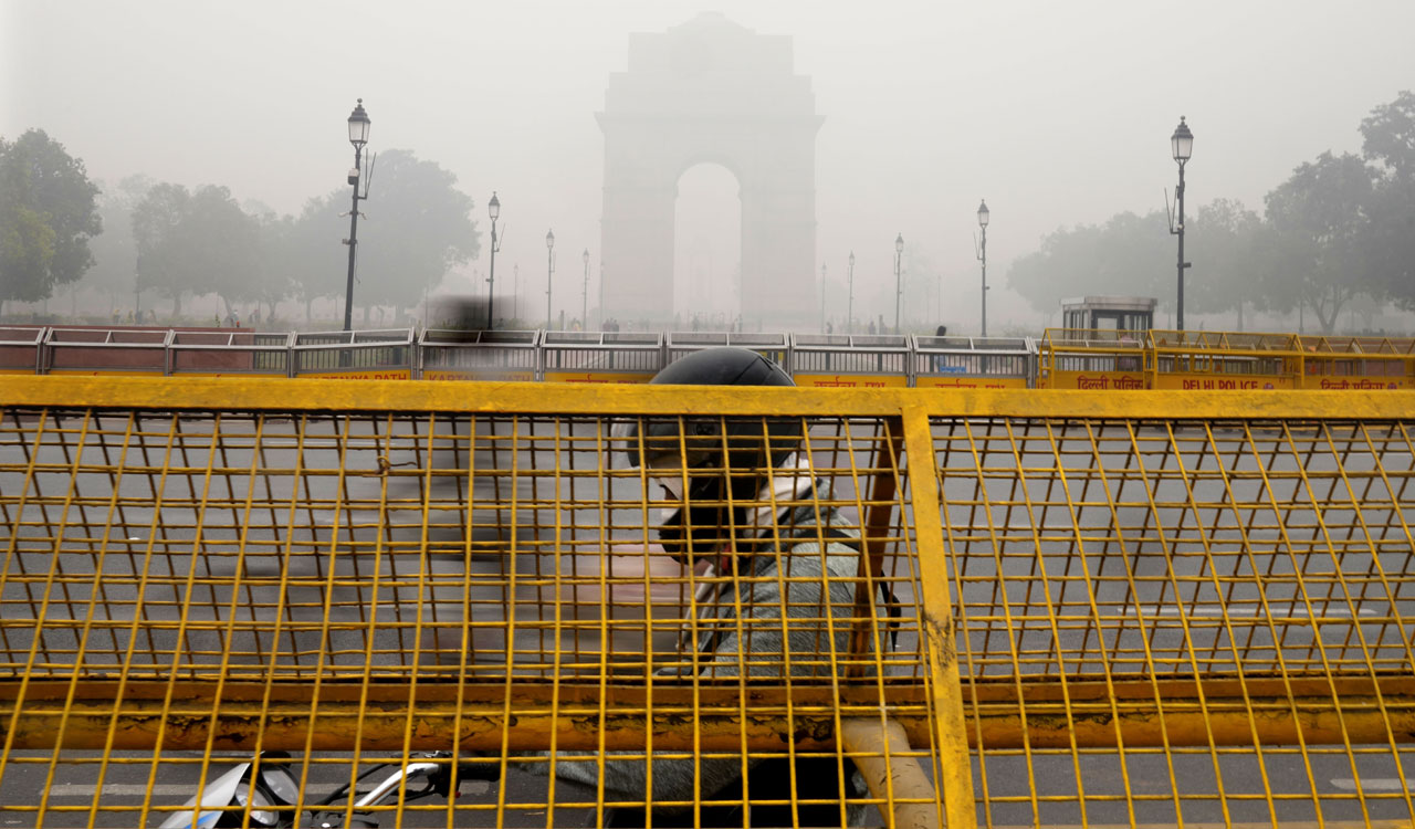 Situation remains grim as Delhi continues to reel under severe air ...