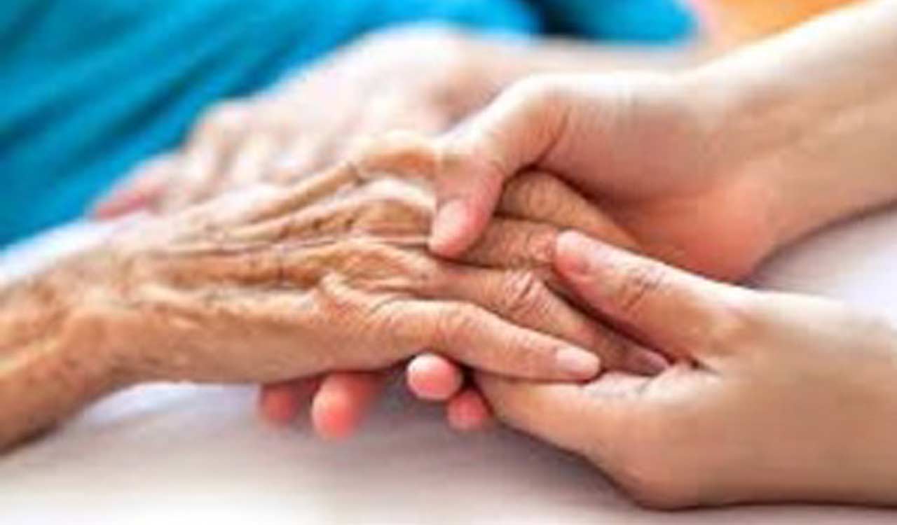 Socio-economic factors influence dementia risk and recovery, study shows-Telangana Today