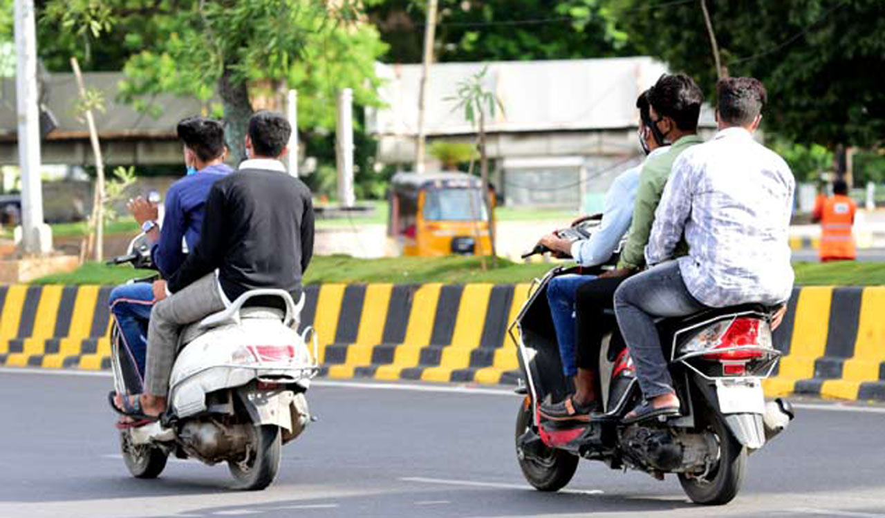 Hyderabad traffic police to launch special drive against wrong-side driving, those riding without helmet