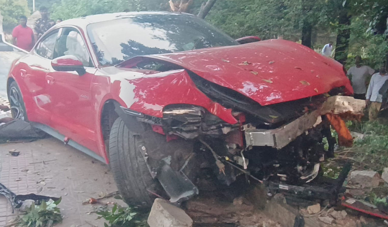 Hyderabad: Speeding Porsche runs amok, hits KBR Park’s compound grill