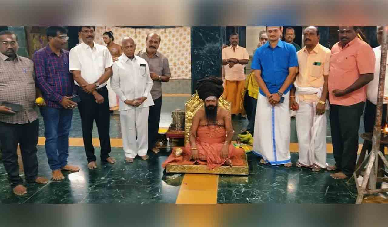 Telangana Tamil Sangam welcomes Dharmapuram Adheenam in Hyderabad