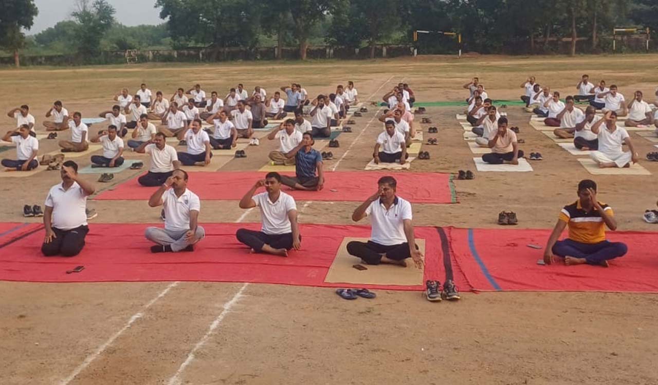 Kothagudem SP exhorts police personnel to practice yoga