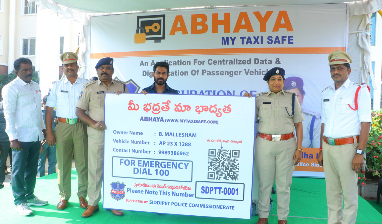 Siddipet Commissioner launches Abhaya mobile app