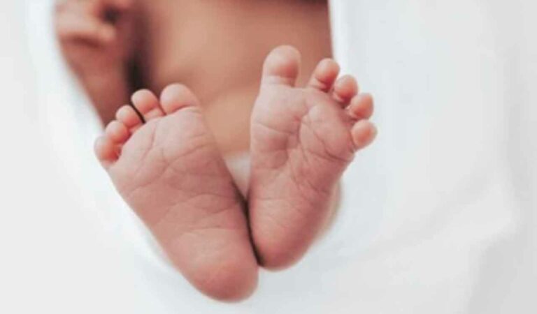 Initially, they suspected it to be a cloth or waste material. However, they were shocked to find the body of the newborn there.