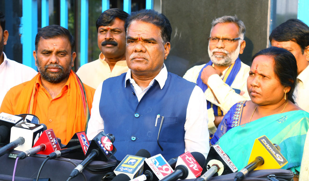 Lagacherla, Rotibanda thanda villagers traumatised after attack: SC, ST Commission