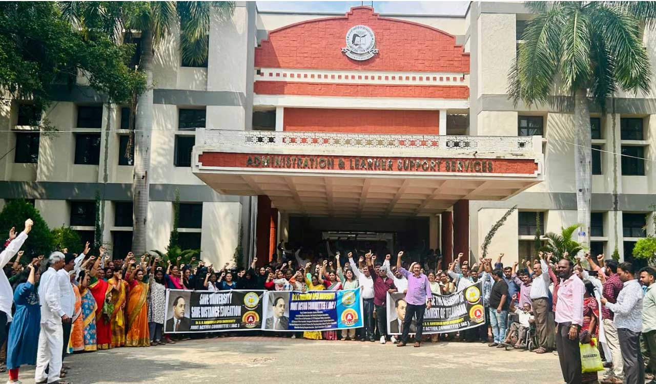 Hyderabad: Two months on BRAOU staff protest against varsity land allocation still going strong