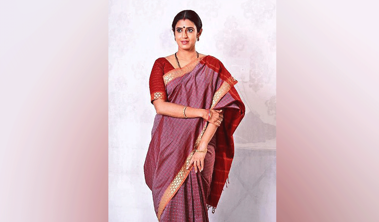 Madras HC denies anticipatory bail plea of actor Kasthuri Shankar for her remarks against Telugu community