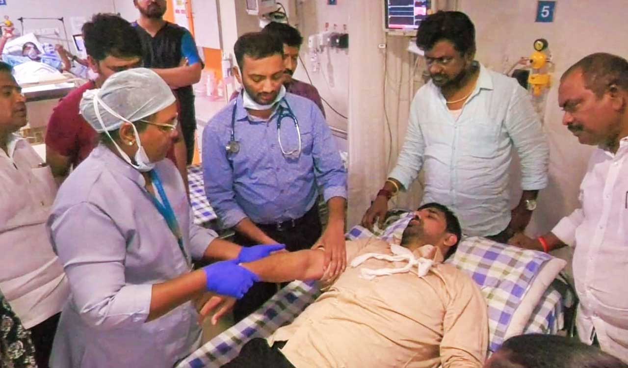 Police flex muscles on Dalits, MLA Kaushik Reddy during Dalit Bandhu protest