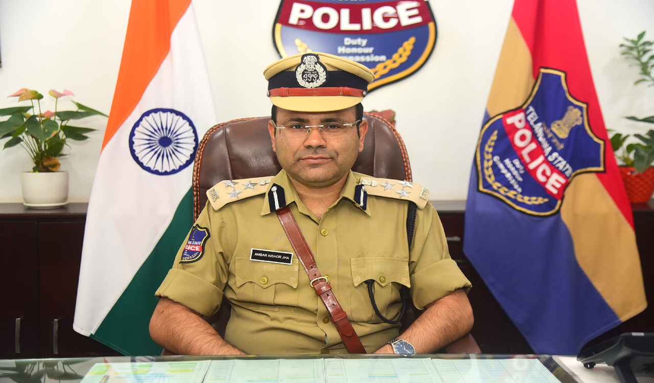 Warangal Police Commissioner asks women to report instances of sexual harassment